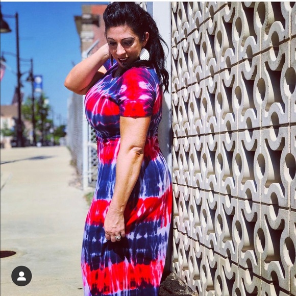 Dress - Picture 6 of 6